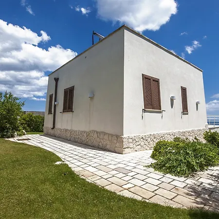 Fano By Perle Di Puglia فيلة